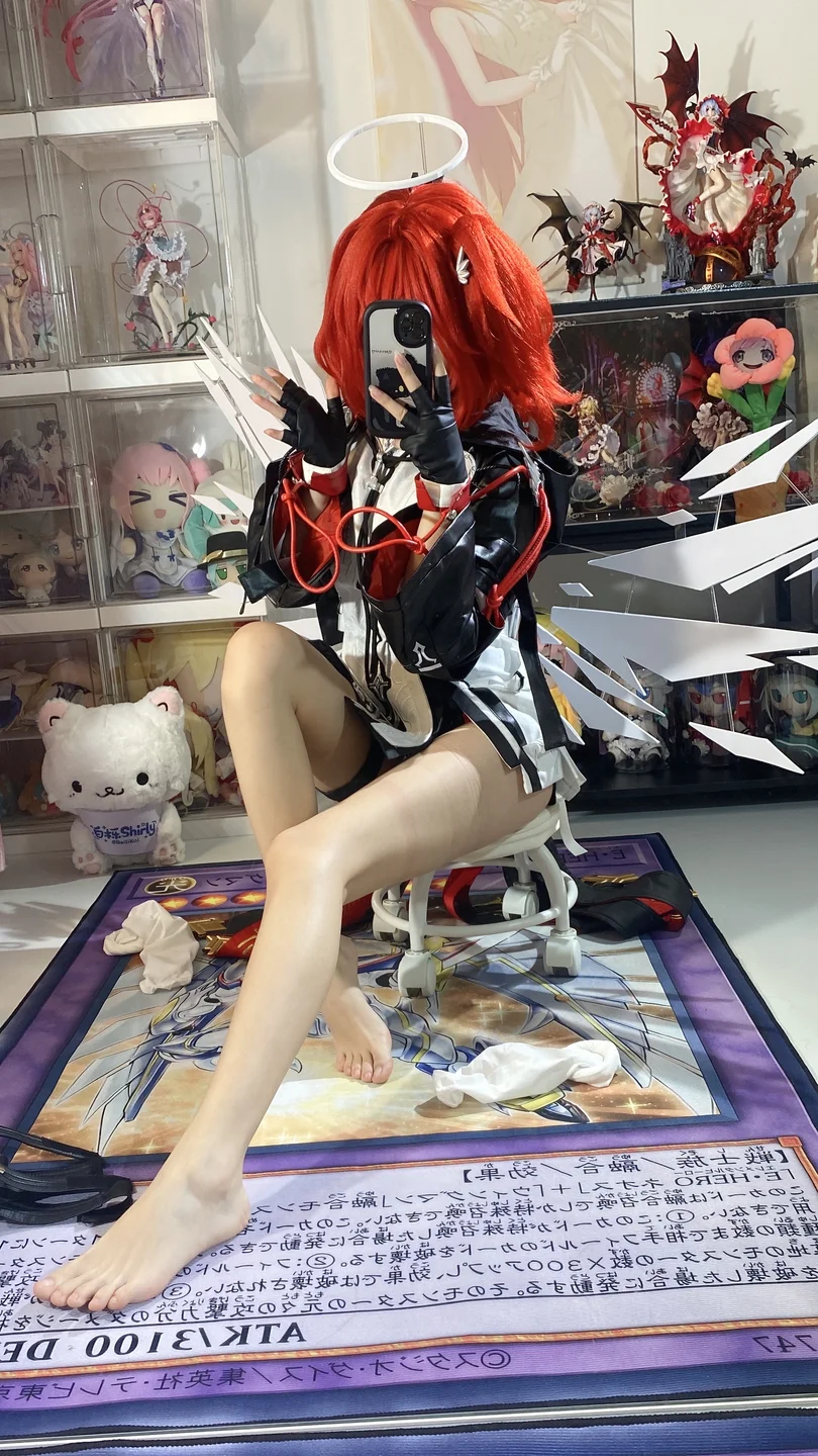 白栎Shirly_No_021_明日方舟_新约能天使_130P,23V_7_27GB01 tg@simisebaisi 【丝足阁】044.webp